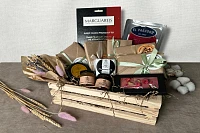 Подарочный ящик "Ароматные и пикантные сыры"