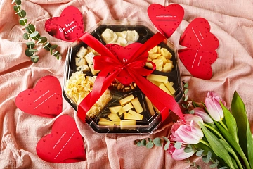 Тарелка «Сырно-мясное ассорти»