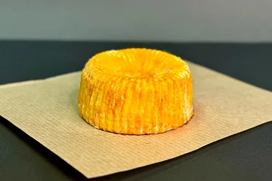 Сыр мягкий с мытой коркой Лангр с трюфелем, 35%, 100г