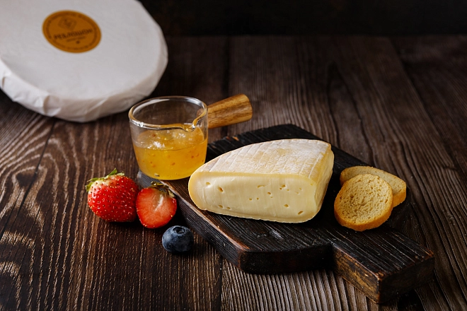 Сыр Реблошон Сырный край